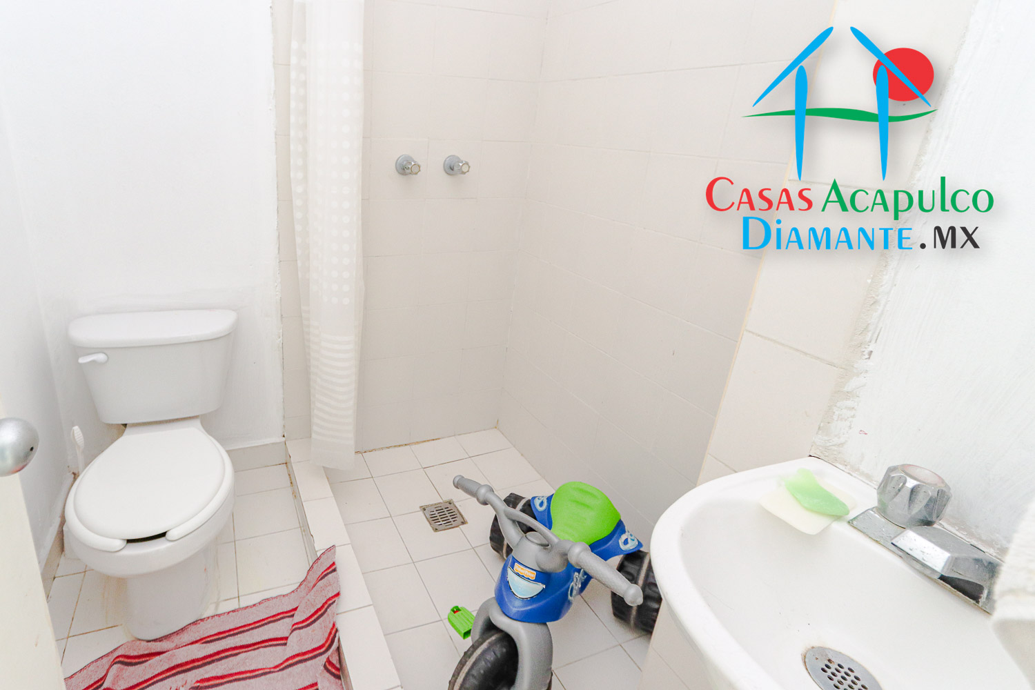 Maralago E 1201 - Área de servicio antes de Otis 4